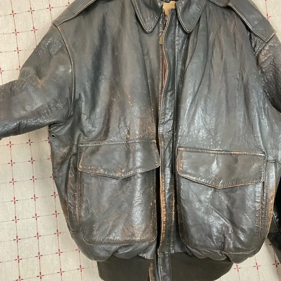 Vintage Avirex Jack Of All Raids Sack Time Nose Art A2 XL Leather Bomber Jacket - Picture 2 of 16